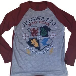 Wizarding World Harry Potter Hogwarts Is My Home Red Grey Long Tee Shirt Small